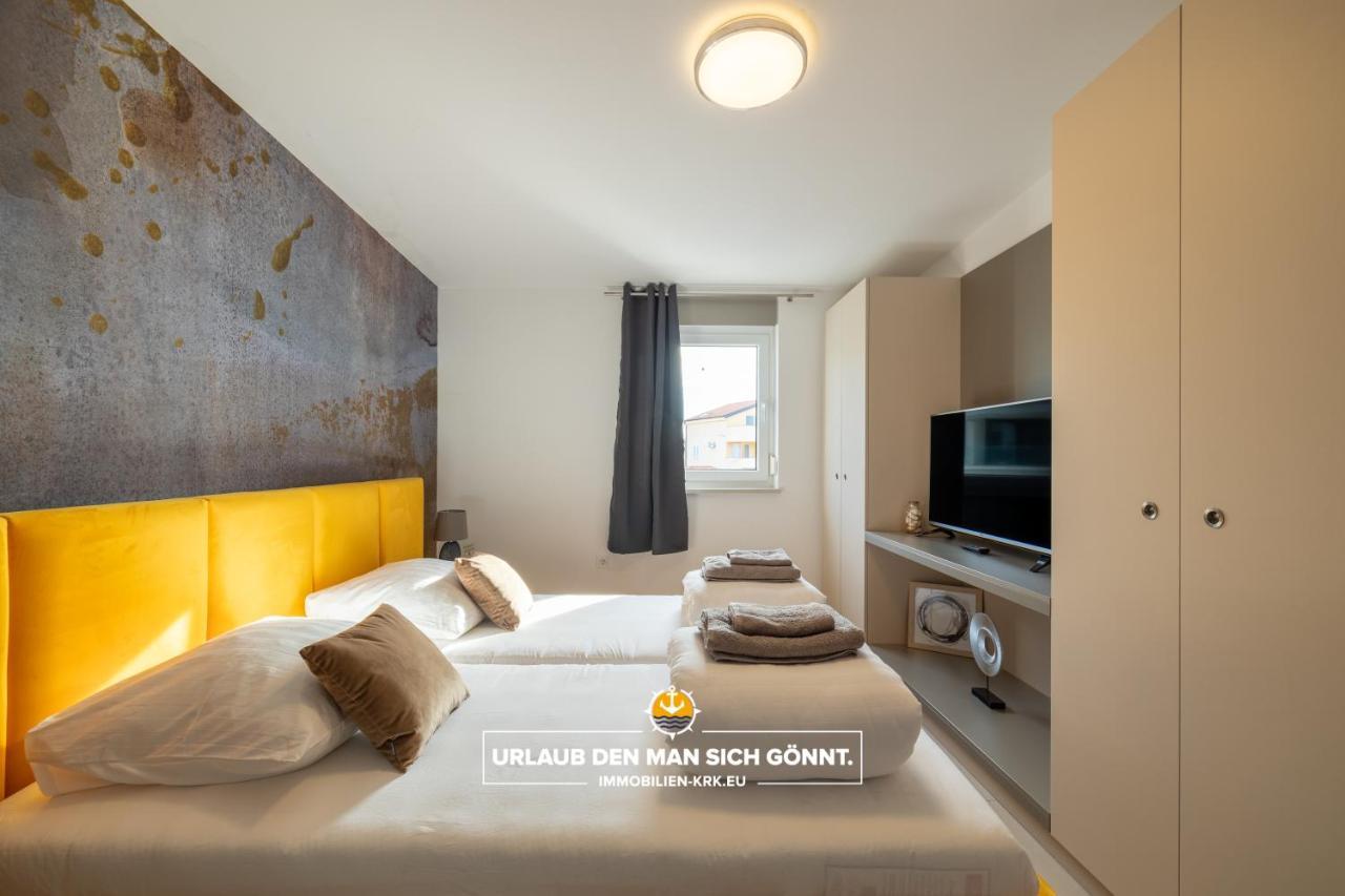 Penthouse Panorama Deluxe In Malinska 아파트 외부 사진